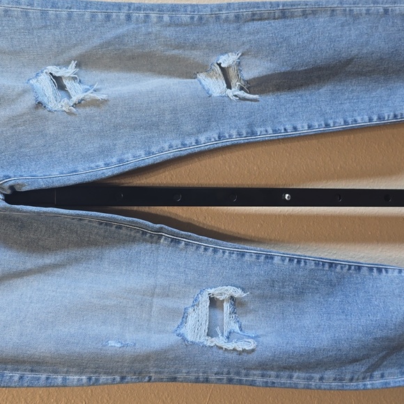 NWT Daze Lovergirl Roller Jeans. Size 29 - Picture 5 of 9